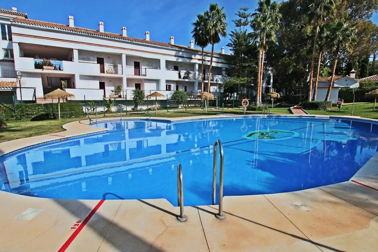 Tess Apartamento Buganvilla Lauro Golf Malaga Apartment